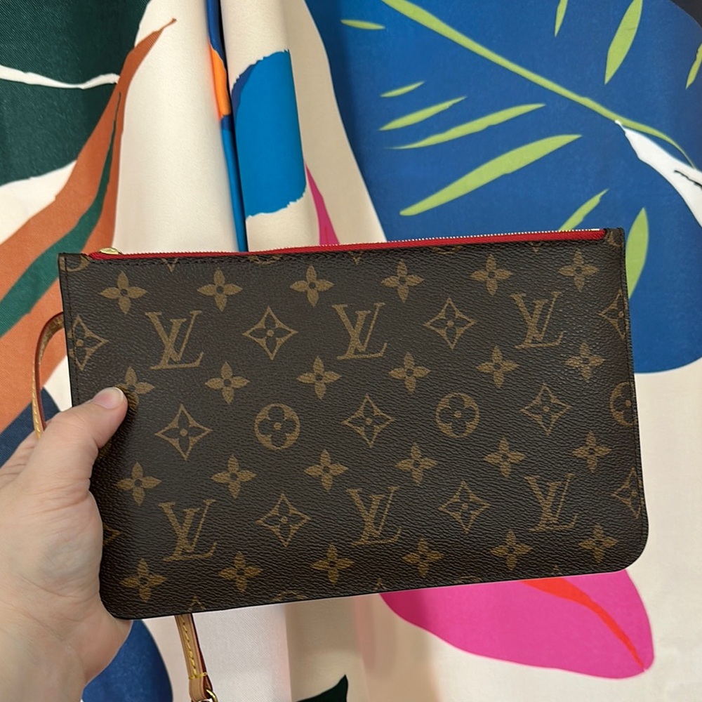 Louis Vuitton Neverfull MM monogram WITH POUCH and organizer insert AUTHENTIC - Picture 7 of 13